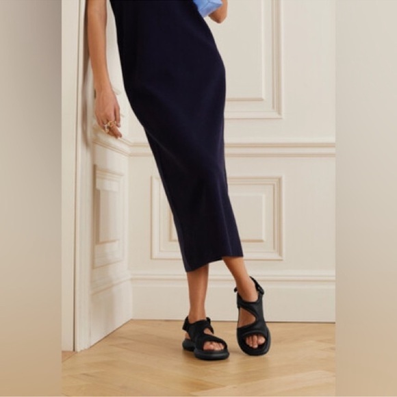 Vince Fresca Sandals - Picture 12 of 12